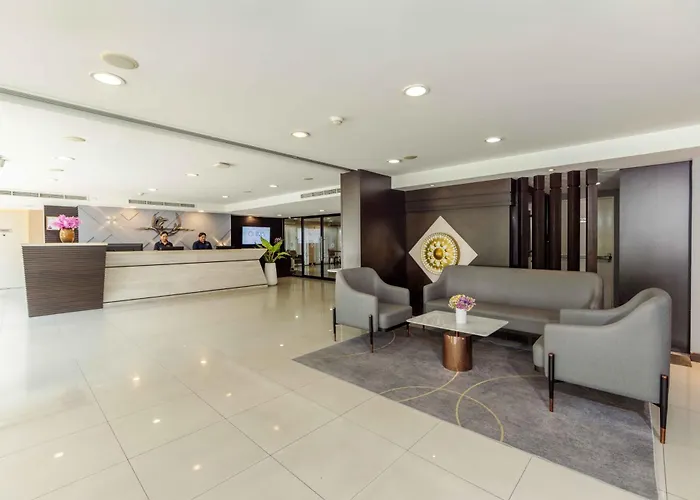 Chiva 3* Bangkok