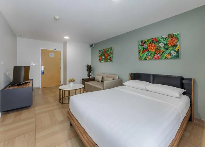 Chiva Hotel 3*